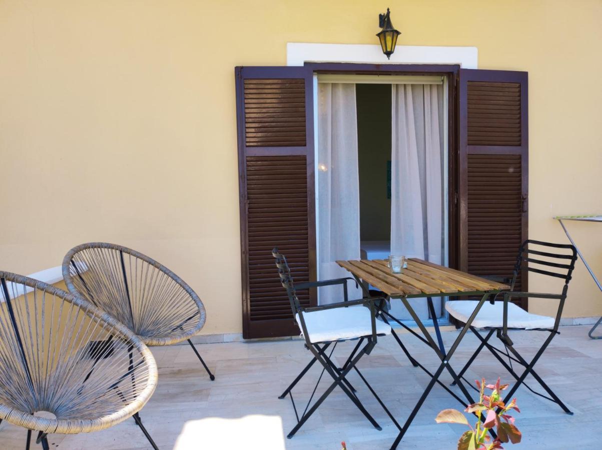 Thalassa Apartments & Studios Kávos Zewnętrze zdjęcie